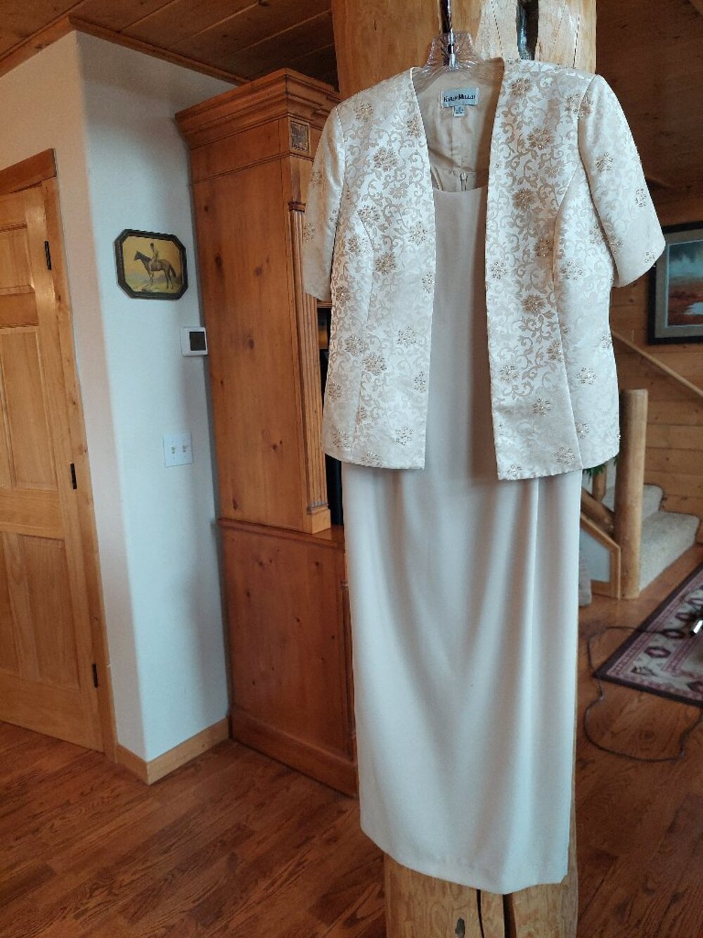 Karen Miller cream formal two piece sleeveless dress and beaded jacket size 10